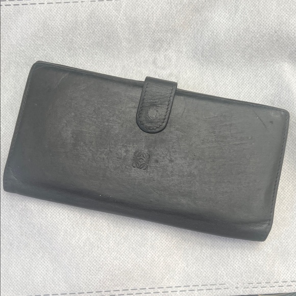 Loewe Handbags - LOEWE Black Leather long Wallet snap close super buttery soft designer